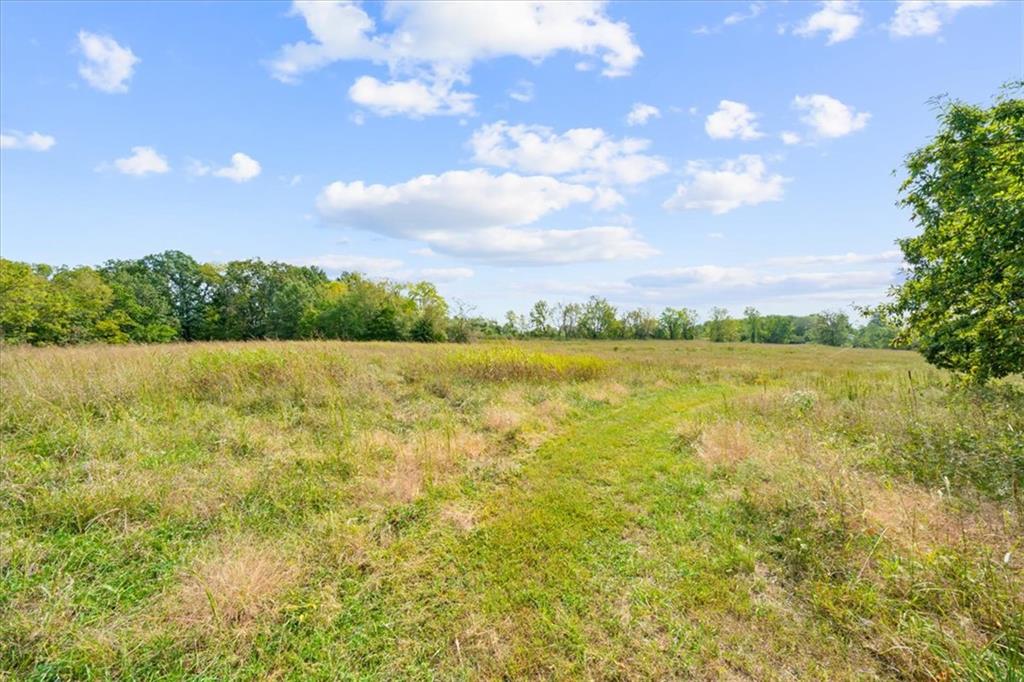 1933 Nw 550th Road Property Photo 10
