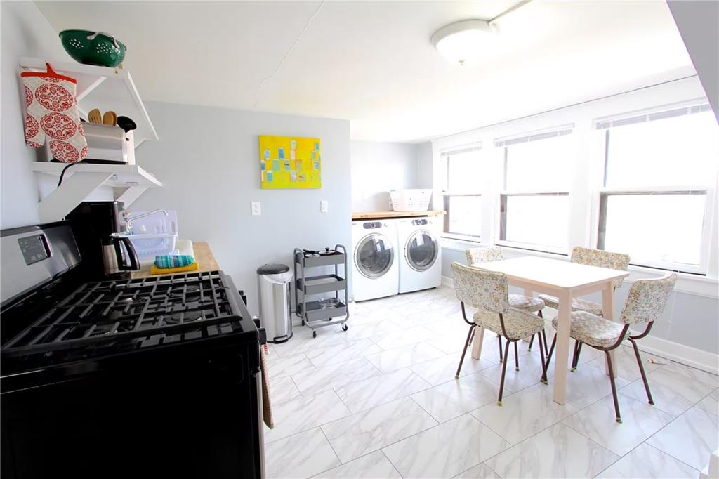 3712 Washington Street Property Photo 45
