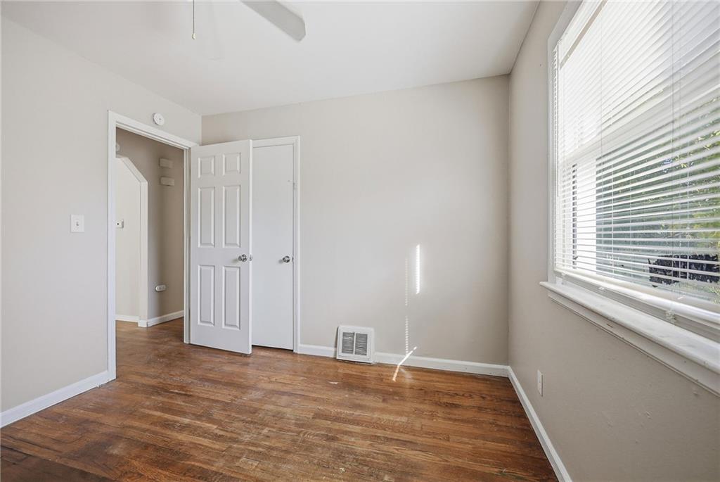1302&4 Richmond Avenue Property Photo 13