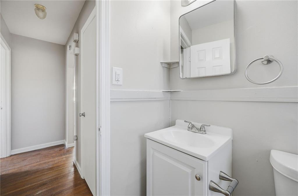 1302&4 Richmond Avenue Property Photo 16