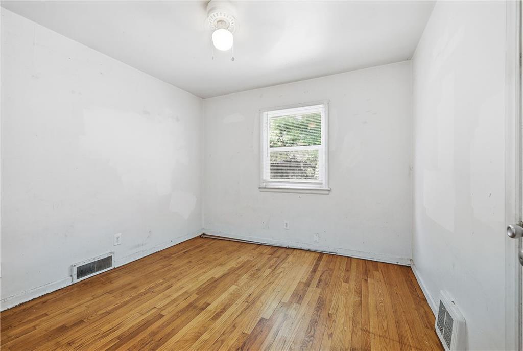 1302&4 Richmond Avenue Property Photo 21