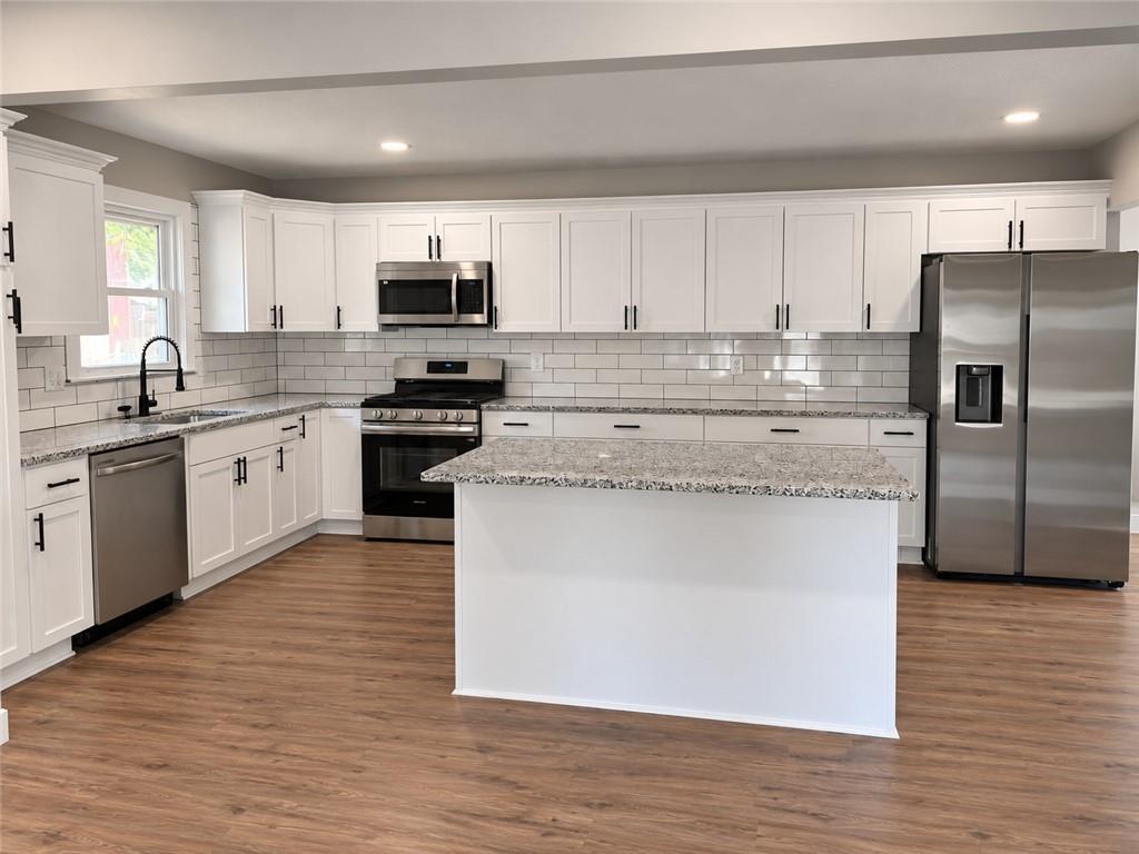16001 E 30 Street Property Photo 15