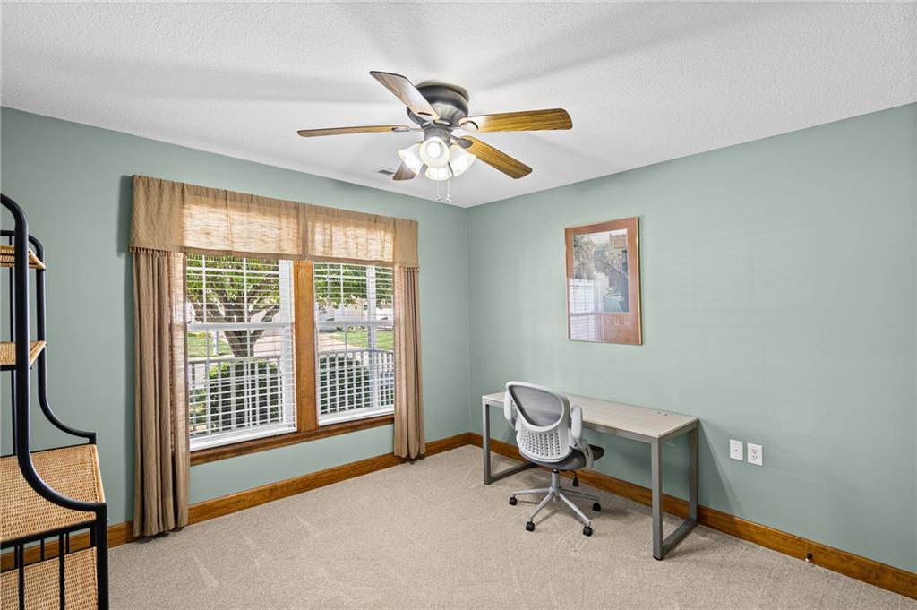 521 Galaxy Lane Property Photo 11