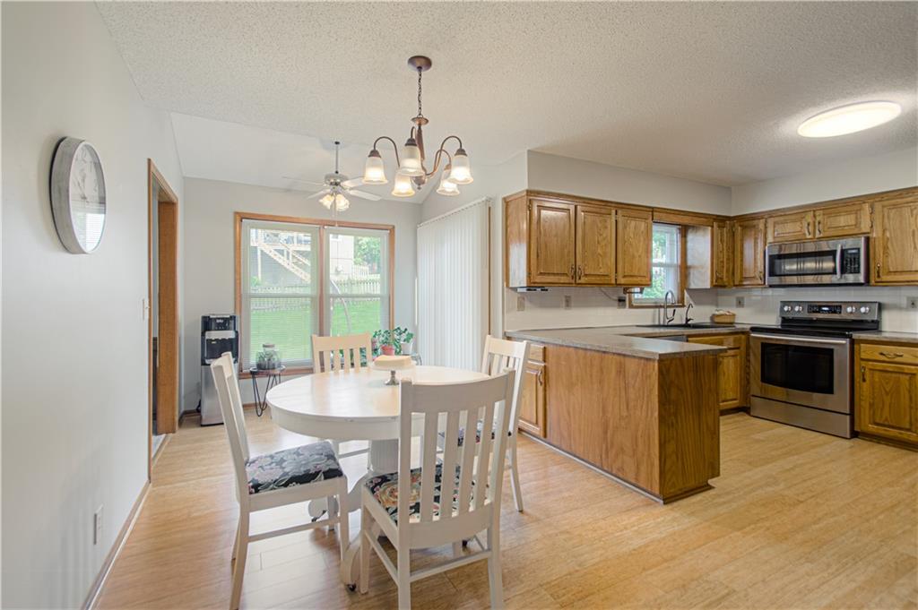 13636 W 75 Place Property Photo 11