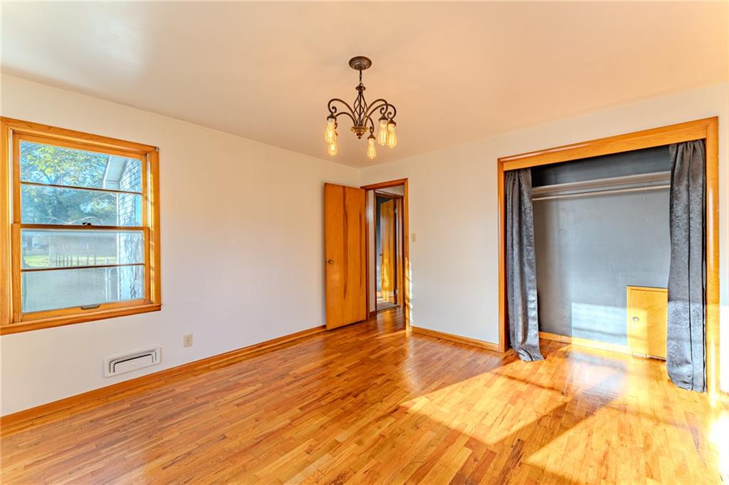 404 N State Street Property Photo 14