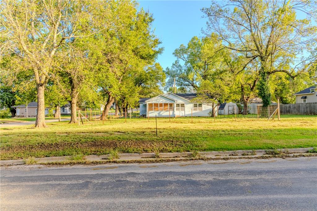 404 N State Street Property Photo 20