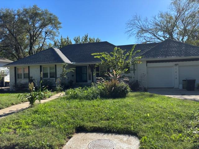 1219 E 109th Terrace Property Photo
