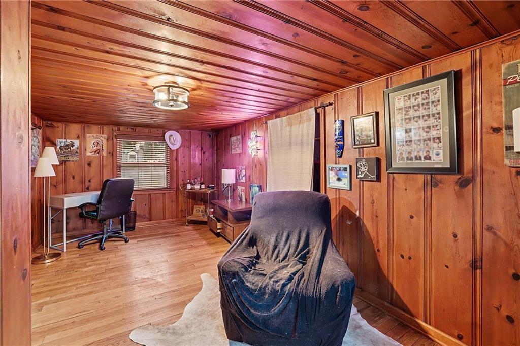 8101 Belleview Avenue Property Photo 20