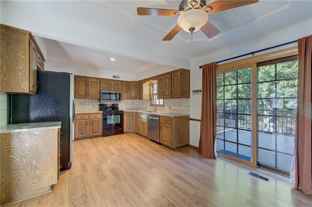 5712 Long Avenue Property Photo 4