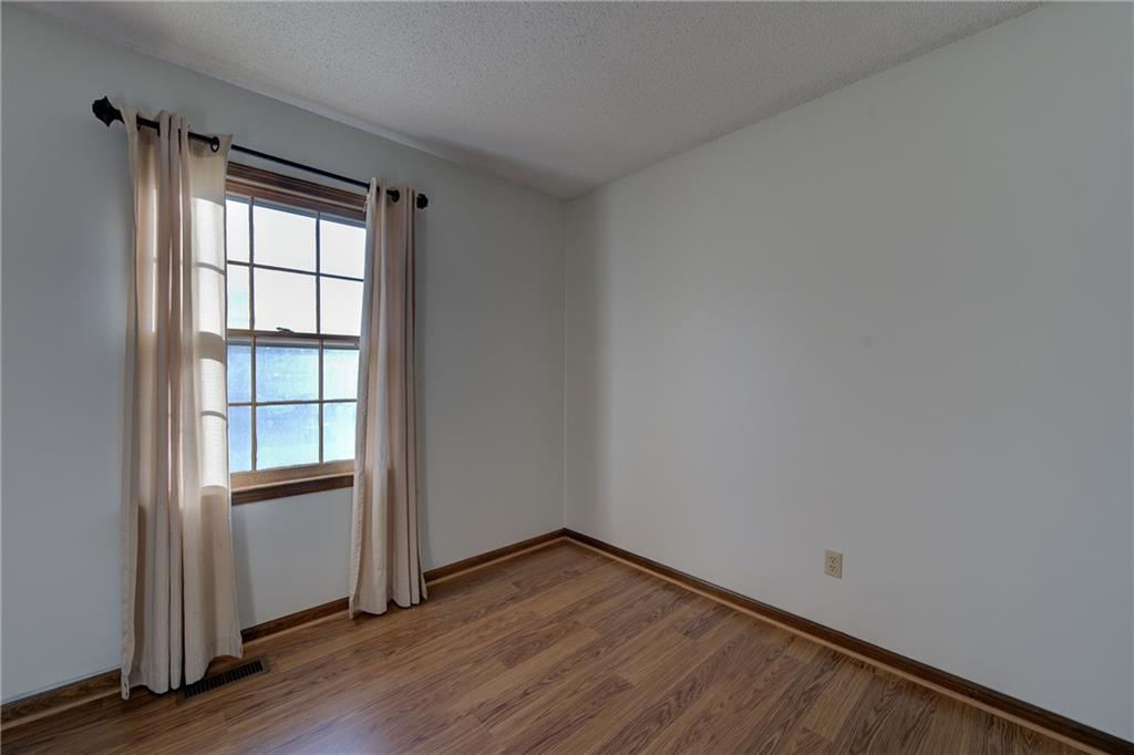 5712 Long Avenue Property Photo 14