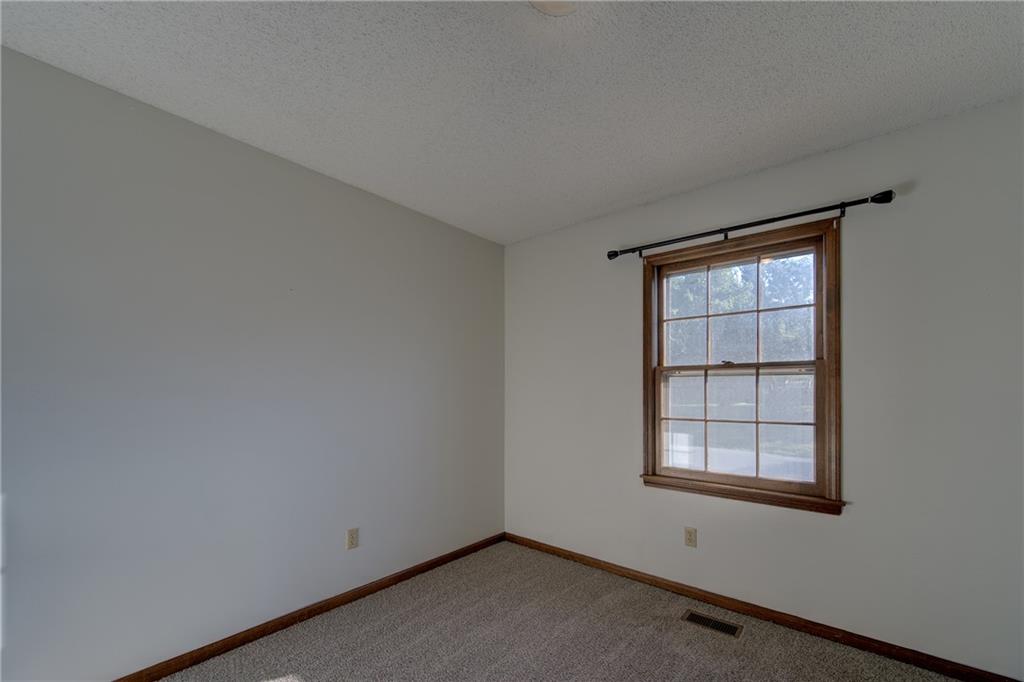 5712 Long Avenue Property Photo 15