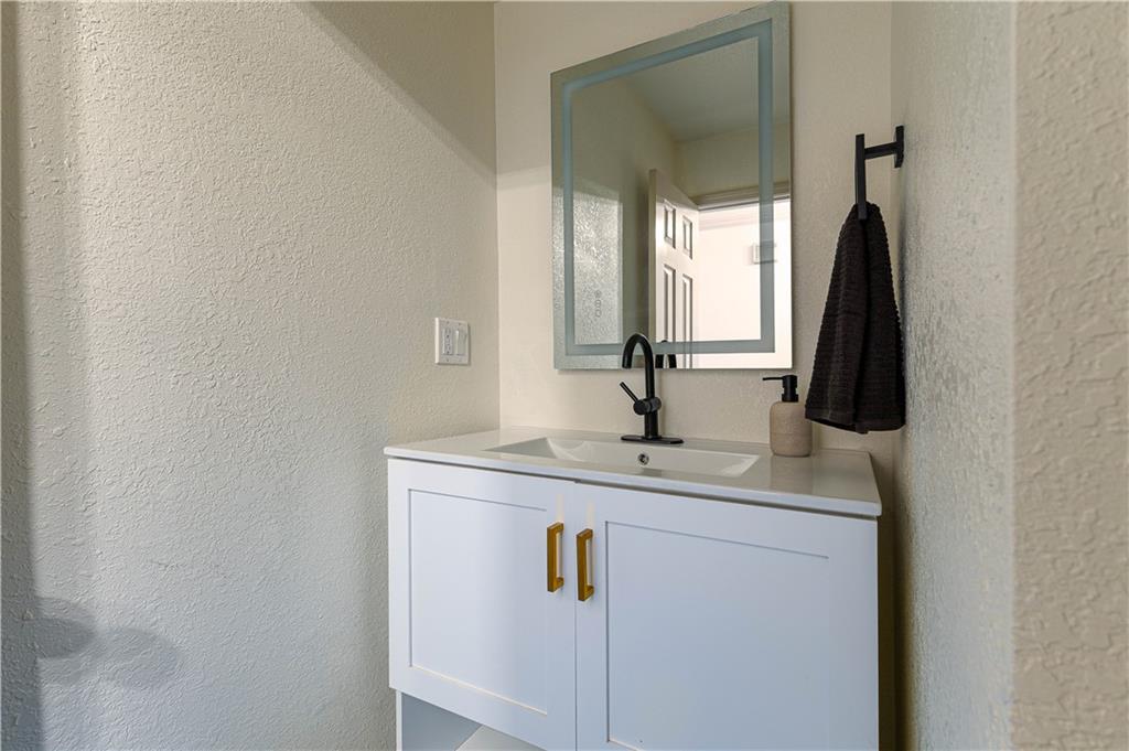 9624 N Wayne Avenue Property Photo 27