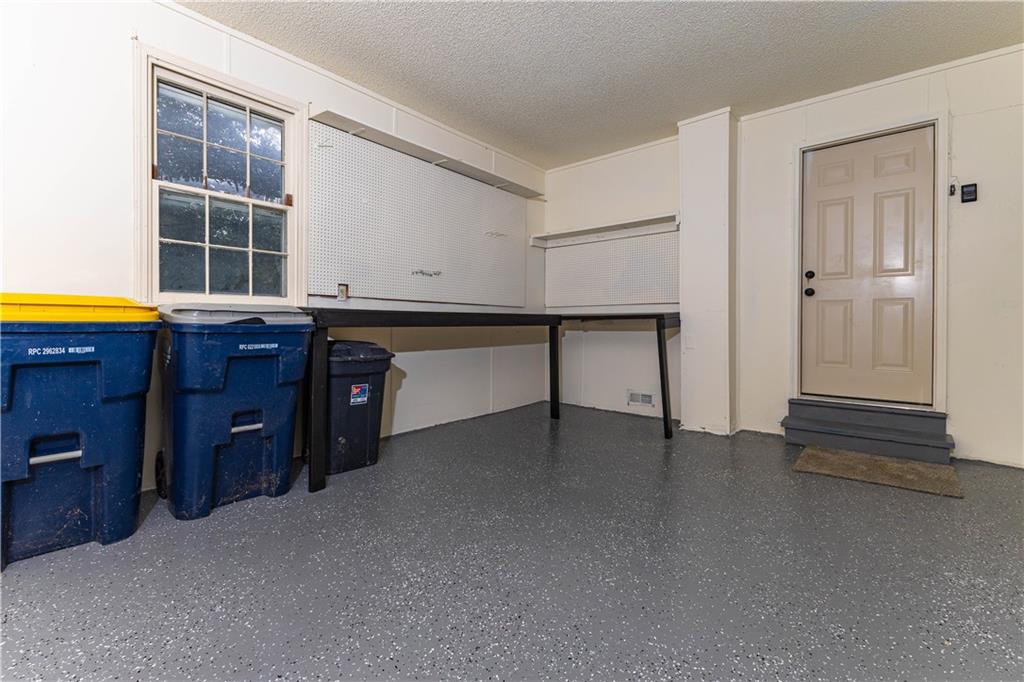 9624 N Wayne Avenue Property Photo 30