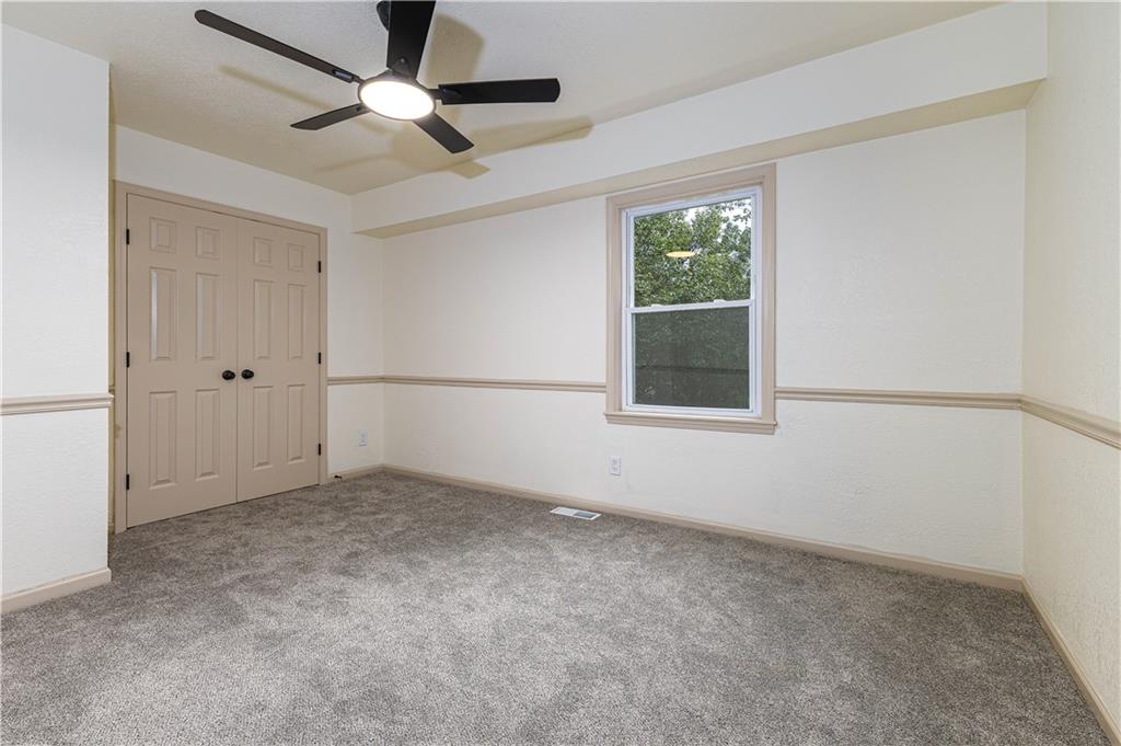 9624 N Wayne Avenue Property Photo 37