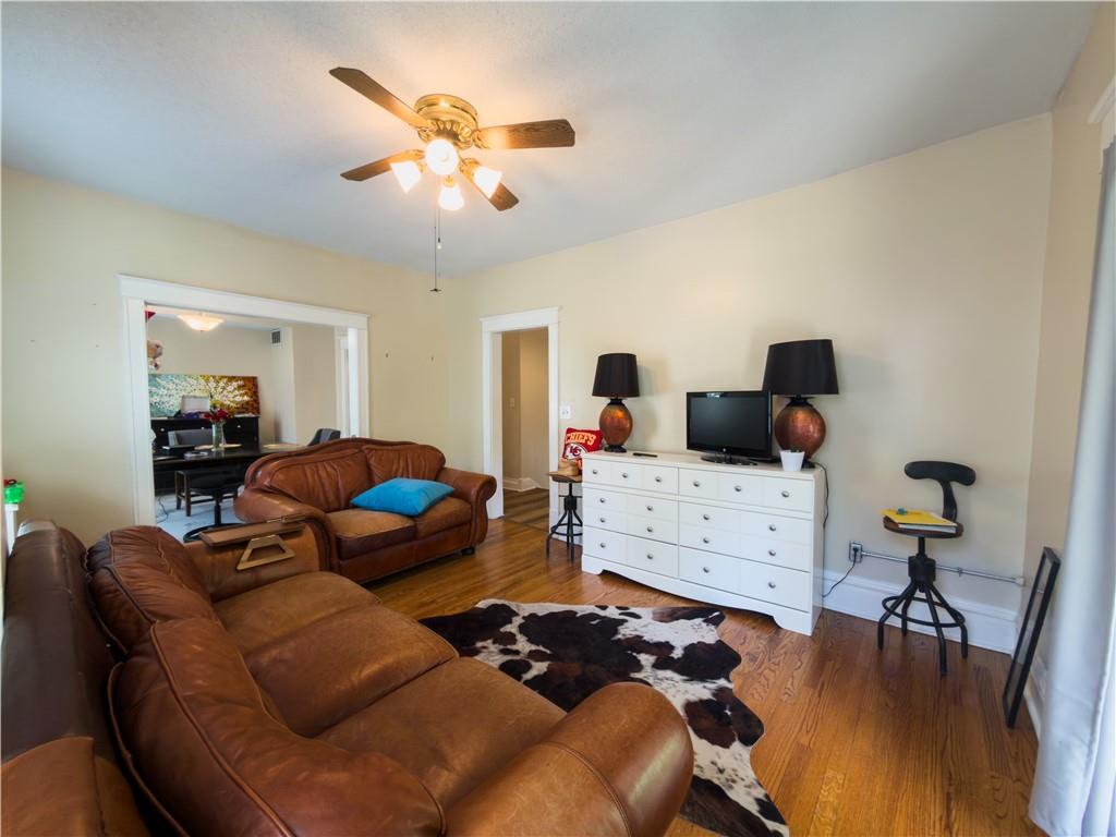 3226 Campbell Street Property Photo 7
