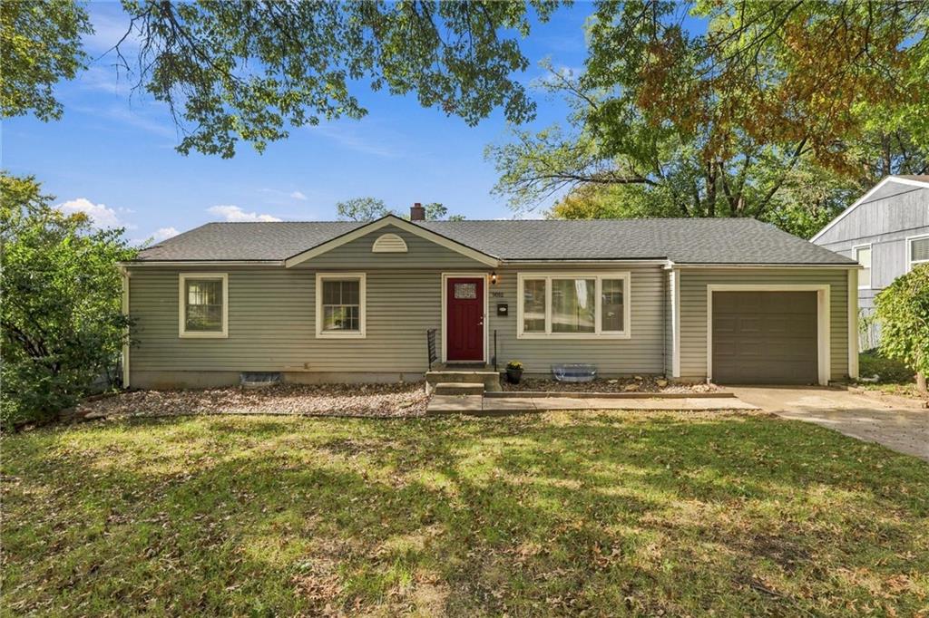 9012 Wornall Road Property Photo