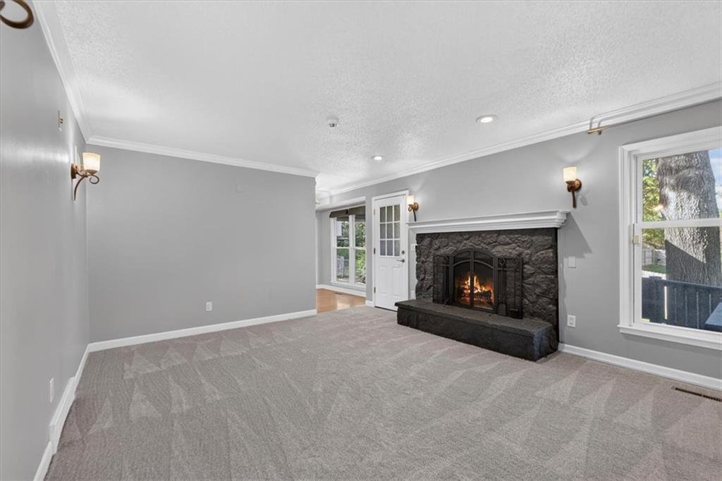 7920 N Euclid Avenue Property Photo 14