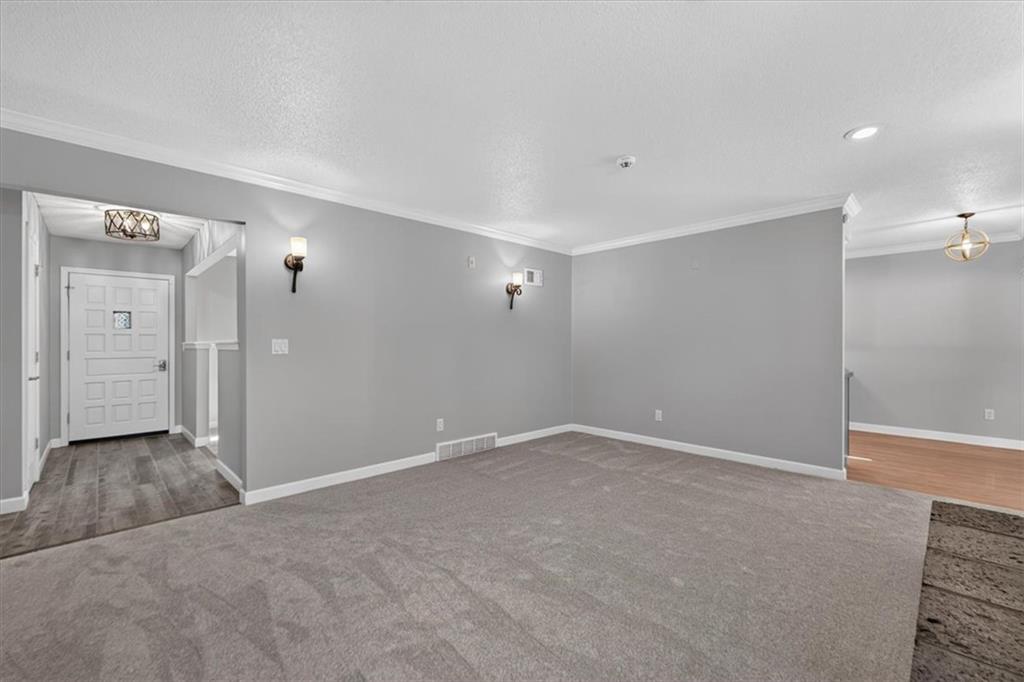 7920 N Euclid Avenue Property Photo 15