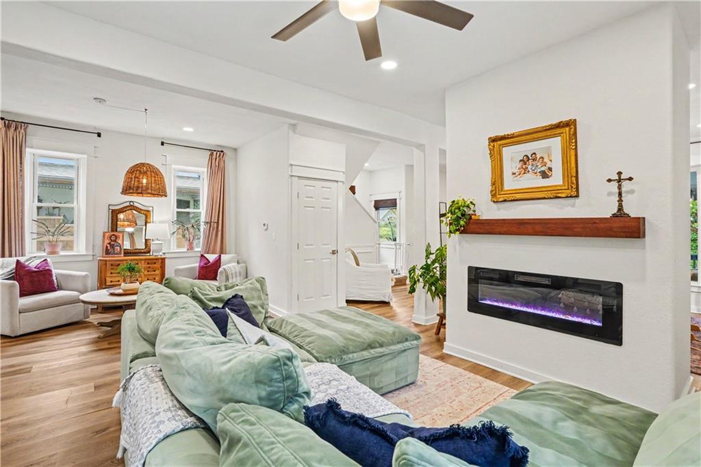 3630 Bell Street Property Photo 7