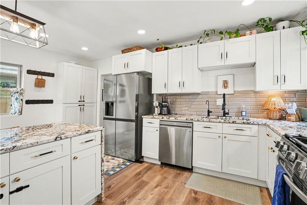 3630 Bell Street Property Photo 13