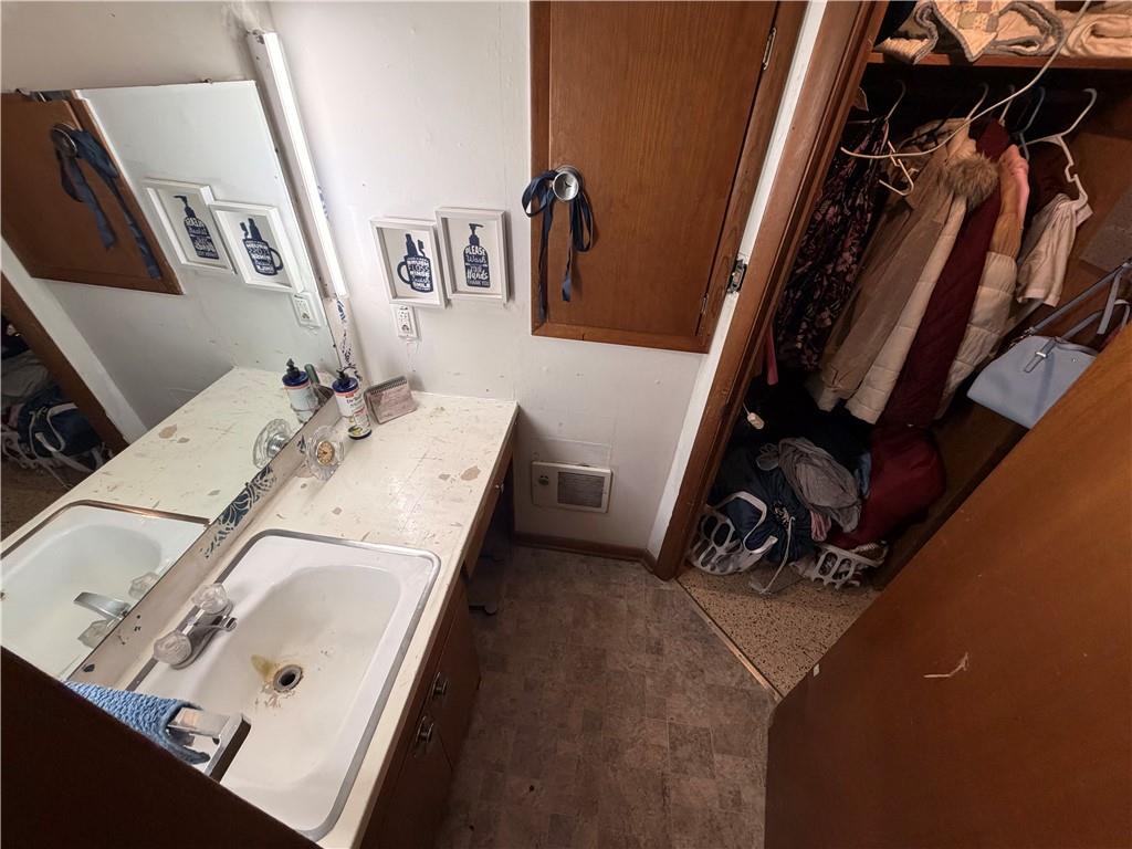 501 S Judson St Street Property Photo 11