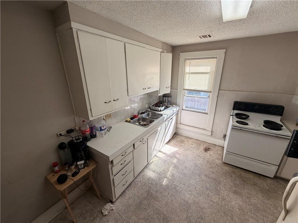 501 S Judson St Street Property Photo 28