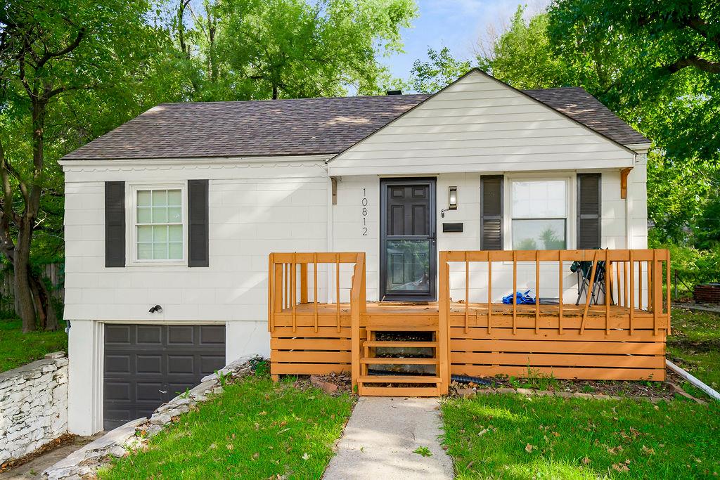 10812 E 59th Street Property Photo 1