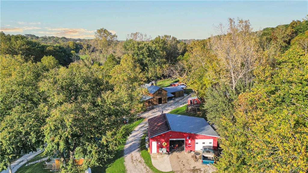 22413 State Hwy C Highway Property Photo 3