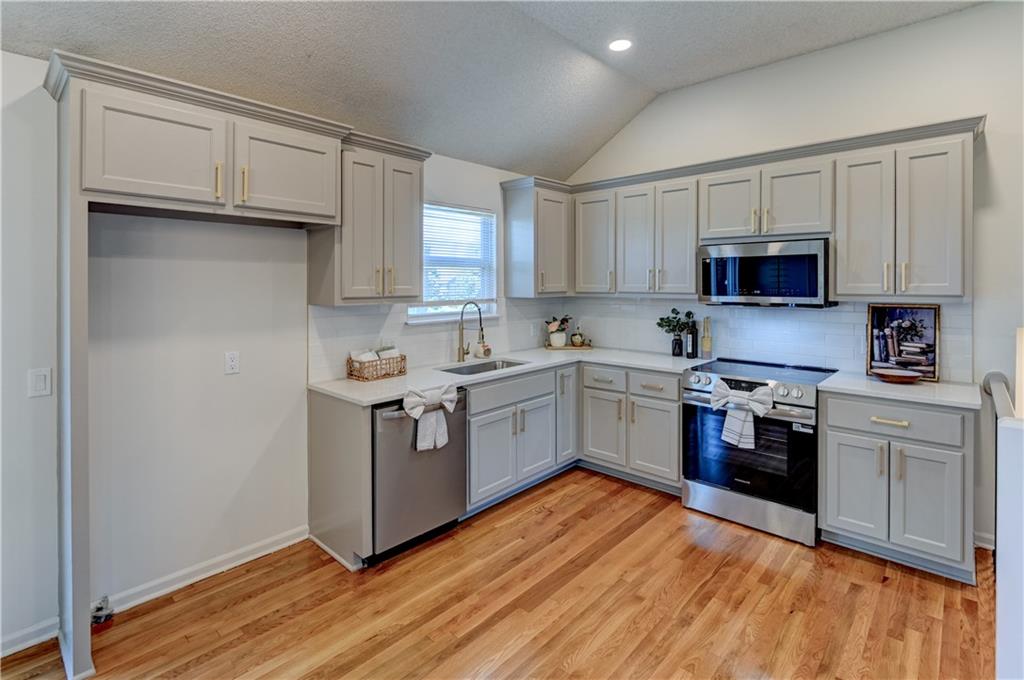 626 S Walnut Street Property Photo 11
