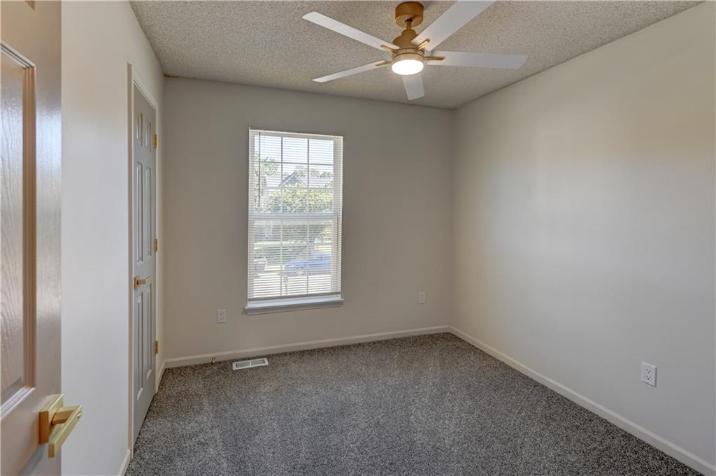626 S Walnut Street Property Photo 21