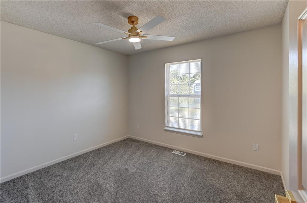 626 S Walnut Street Property Photo 22