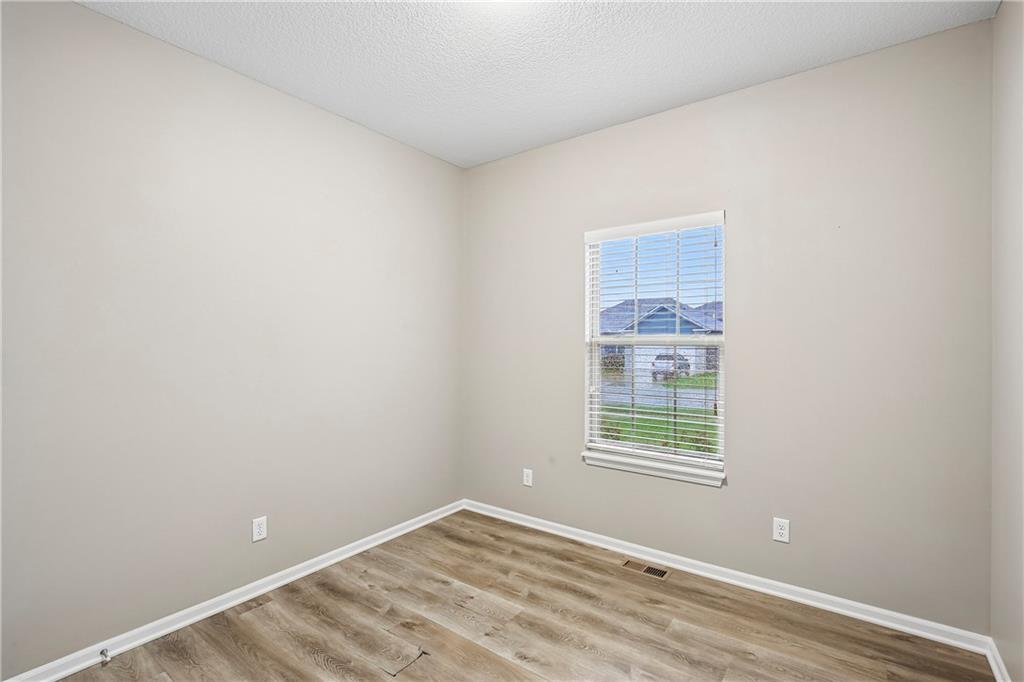 1208 Nw Hilltop Lane Property Photo 15