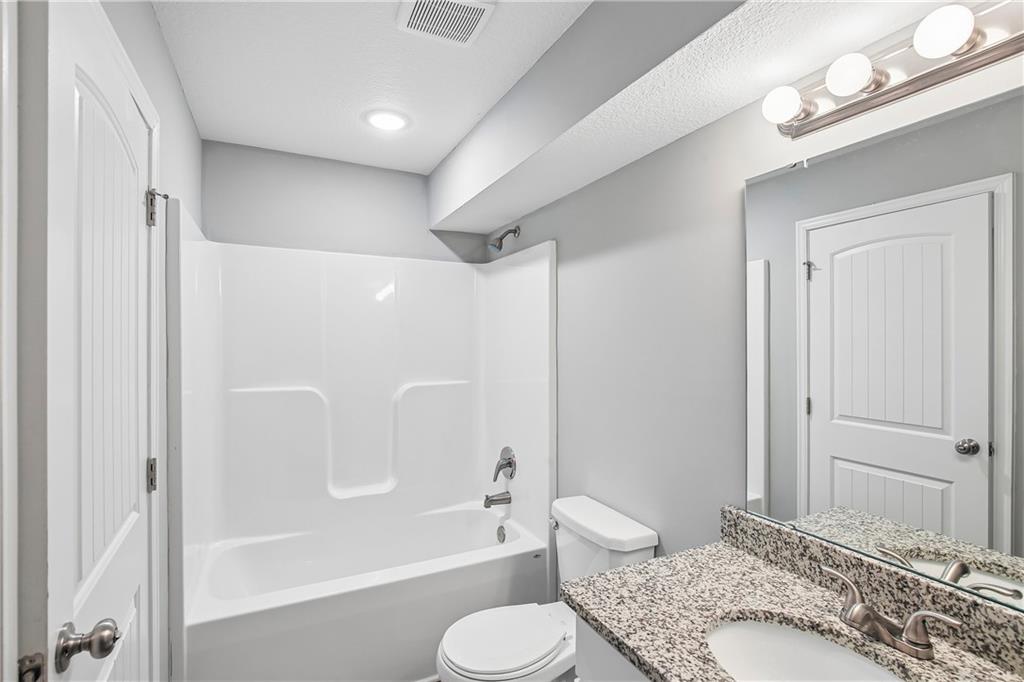 1208 Nw Hilltop Lane Property Photo 33