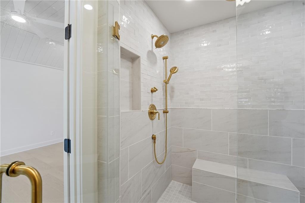 484 N Winnebago Drive Property Photo 35