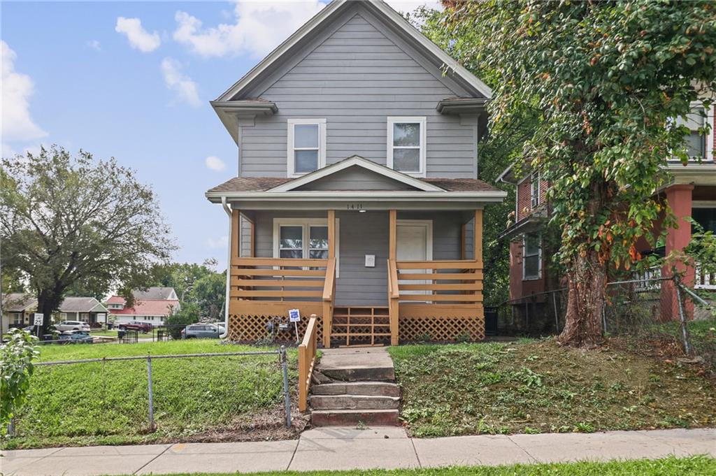 1411 E 35th Street Property Photo 3