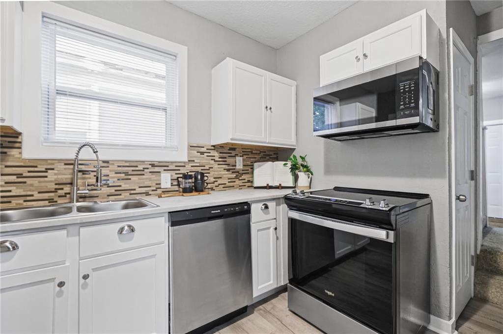 1411 E 35th Street Property Photo 15