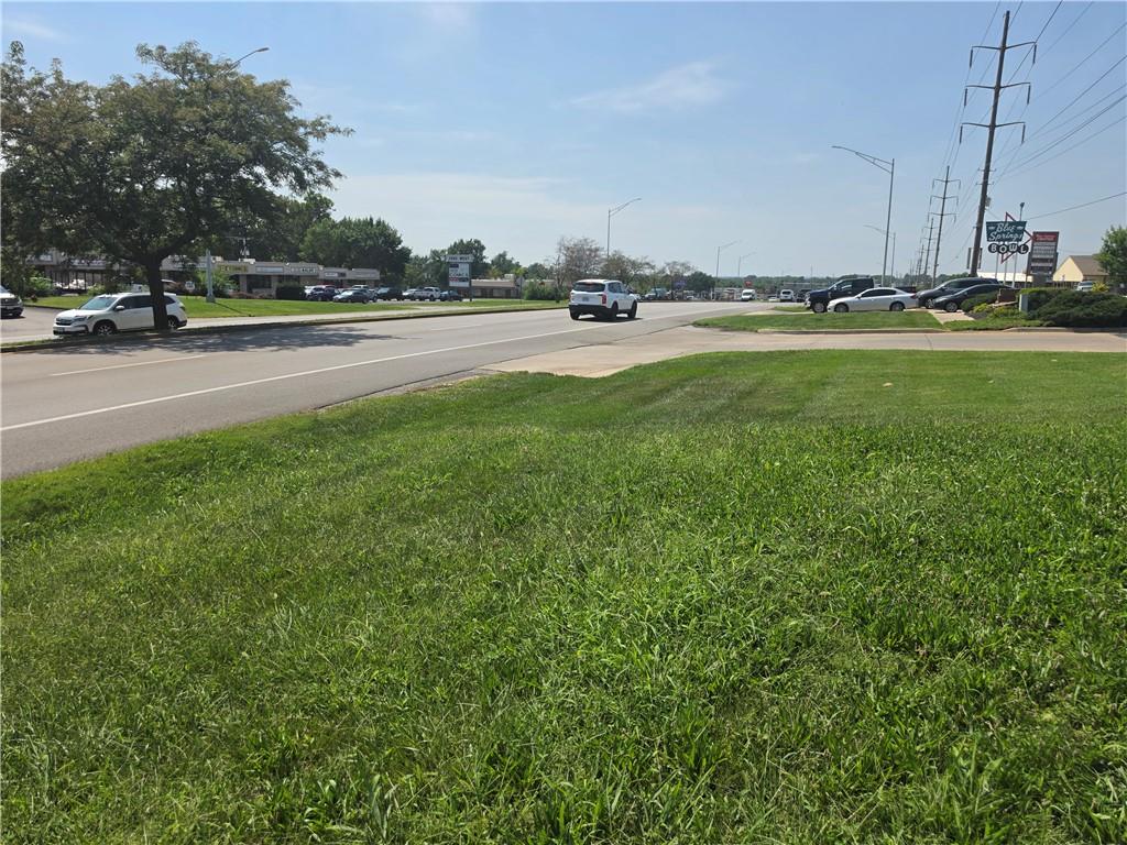 1101 Us 40 Highway Property Photo 2