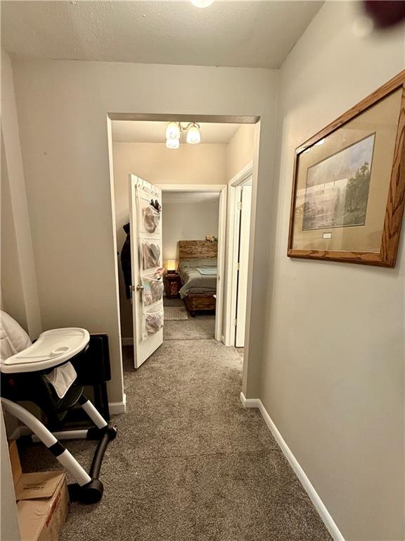 626 S Locust Street Property Photo 12