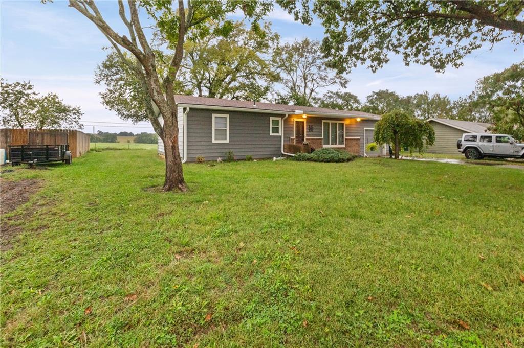 205 S Westview Road Property Photo 3