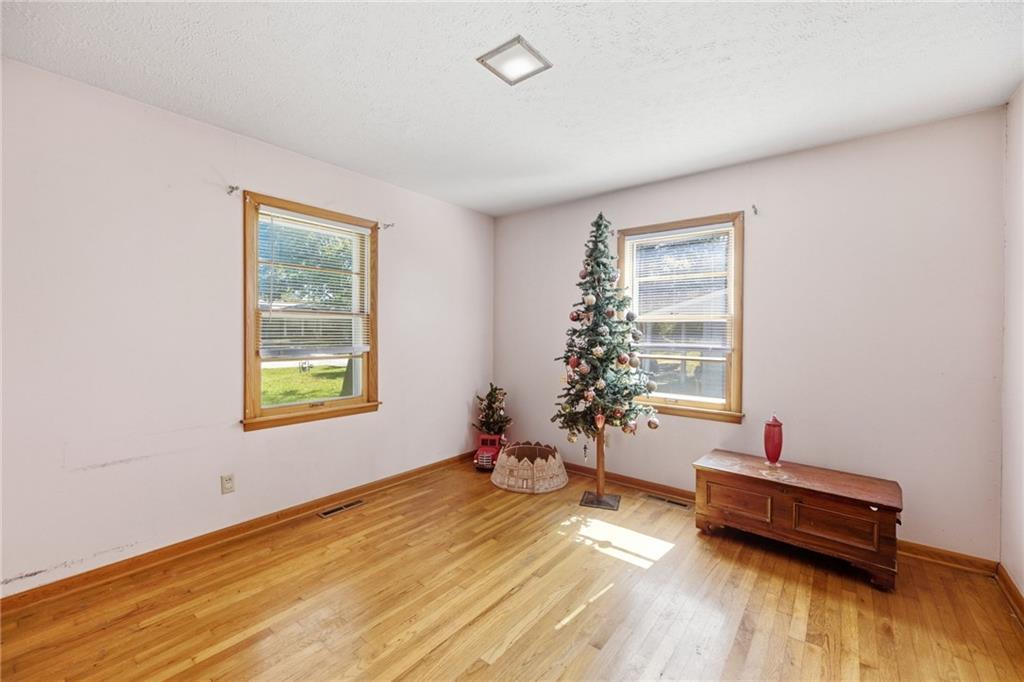 205 S Westview Road Property Photo 17