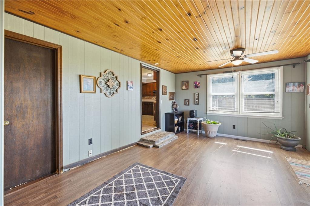 205 S Westview Road Property Photo 24