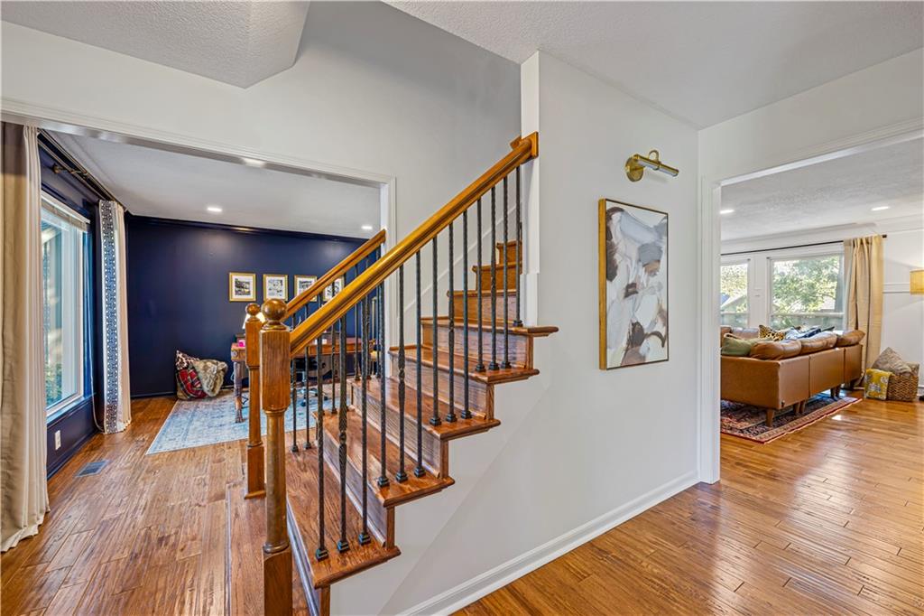 12432 Perry Street Property Photo 5