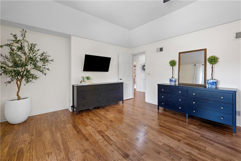 12432 Perry Street Property Photo 20