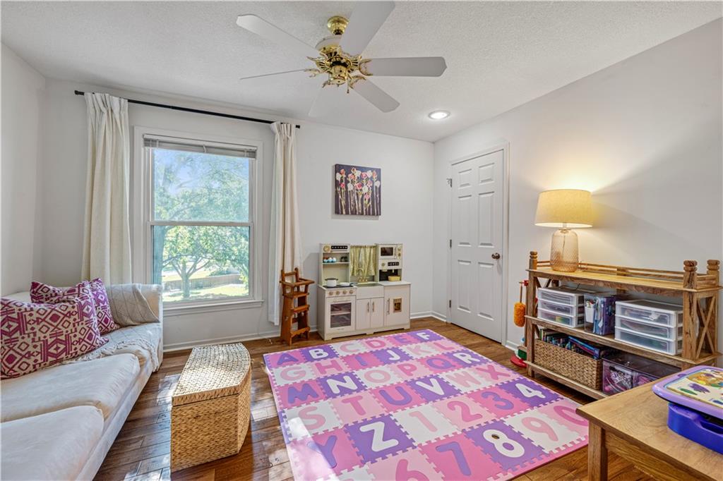 12432 Perry Street Property Photo 25