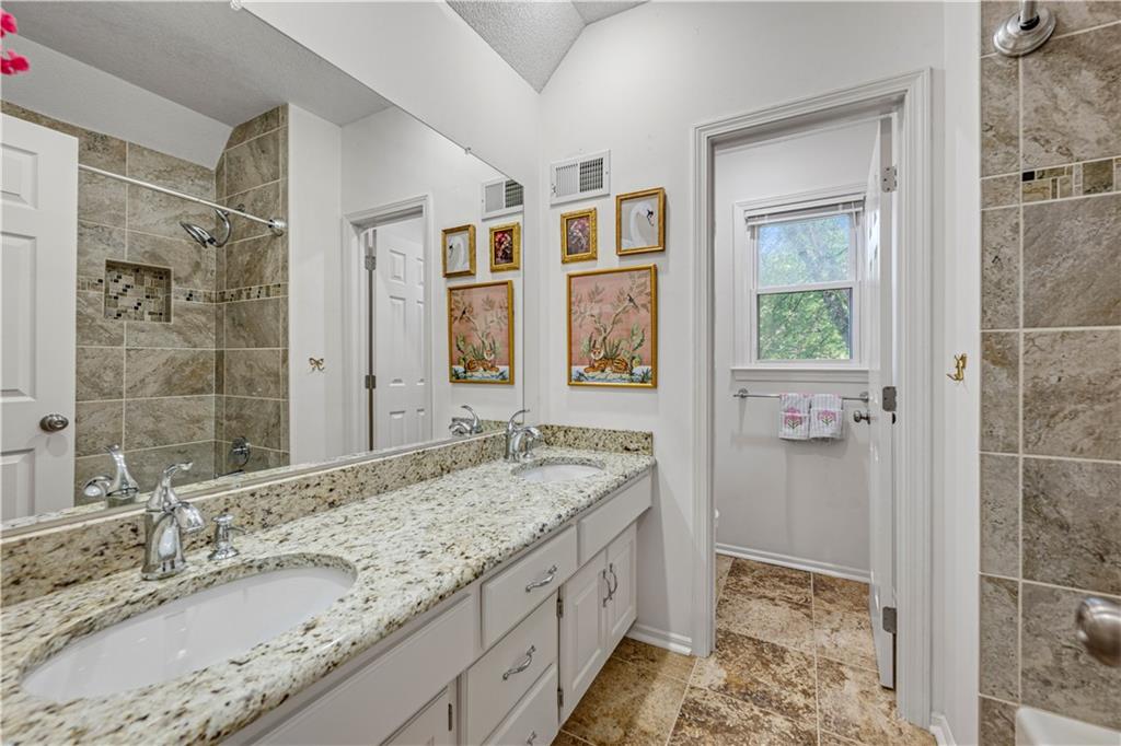 12432 Perry Street Property Photo 28
