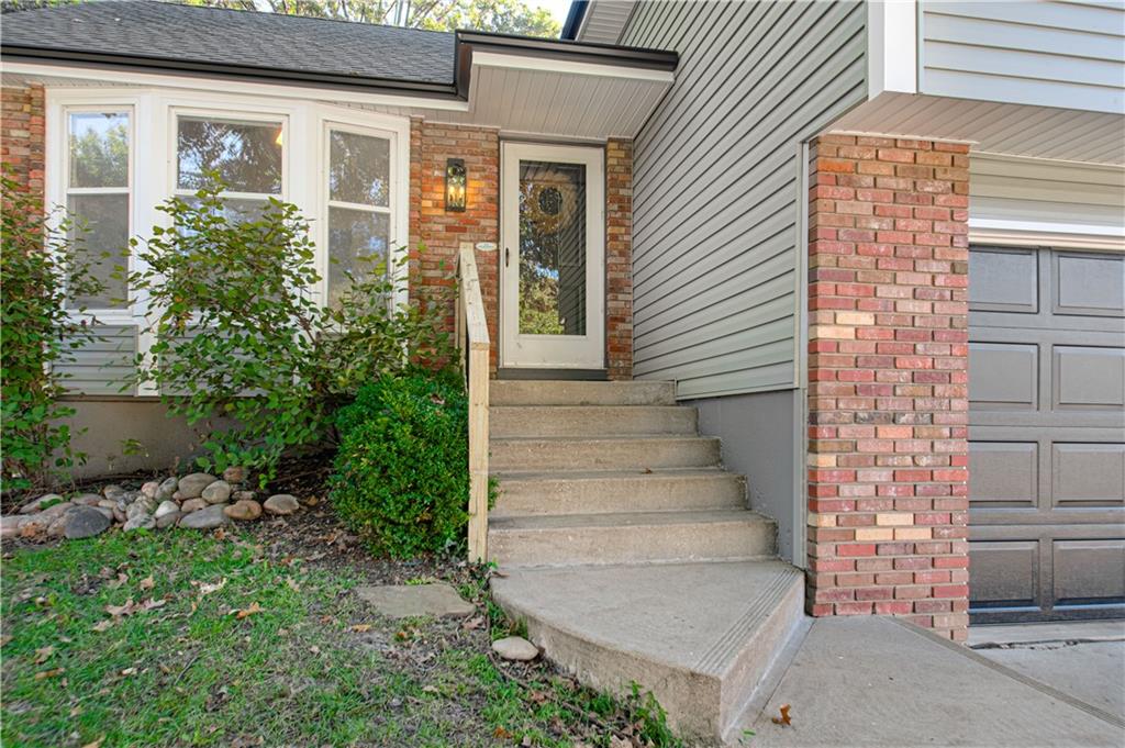 1331 Amesbury Avenue Property Photo 2