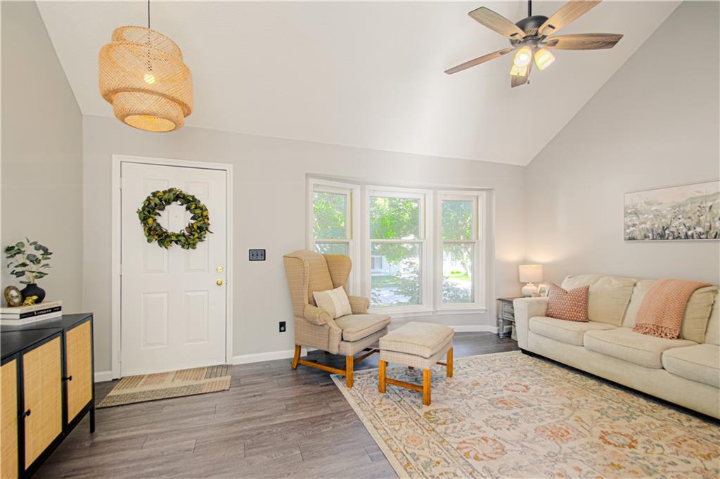 1331 Amesbury Avenue Property Photo 4