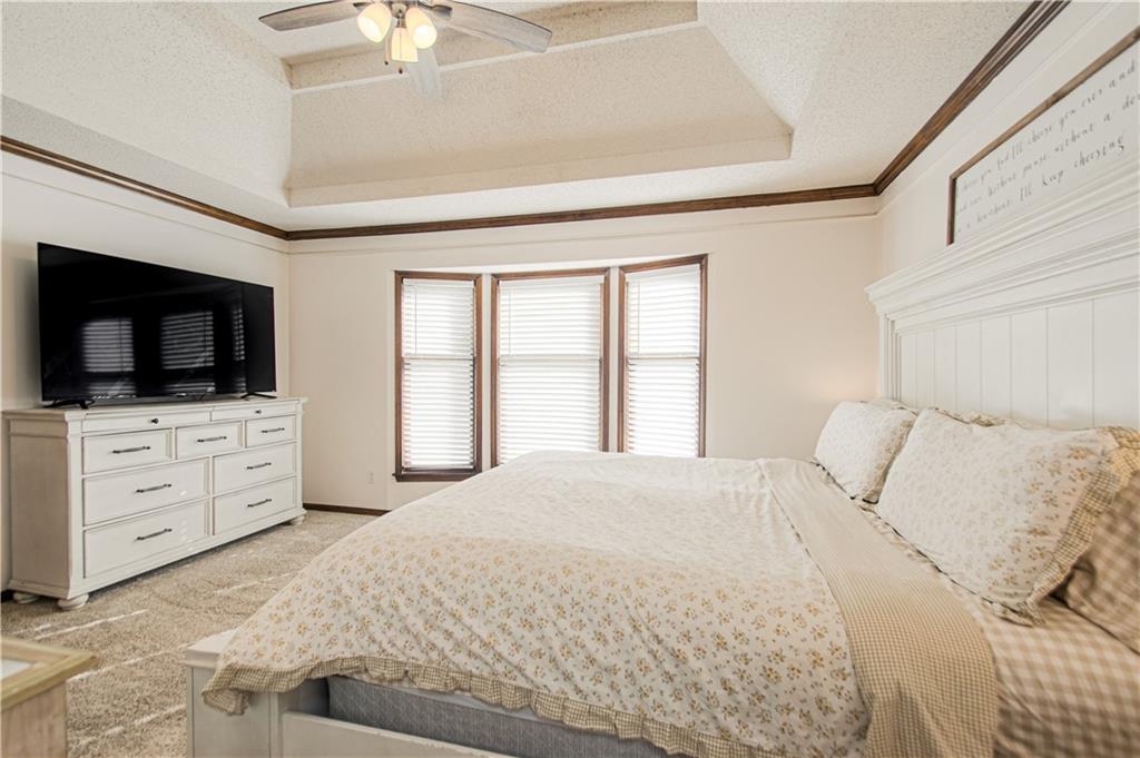 1331 Amesbury Avenue Property Photo 14
