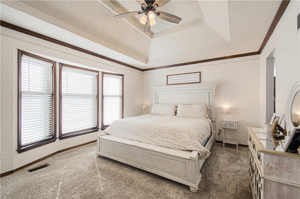 1331 Amesbury Avenue Property Photo 15