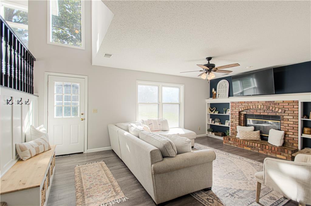 1331 Amesbury Avenue Property Photo 29